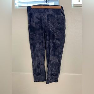 Lululemon align joggers - cropped size 12